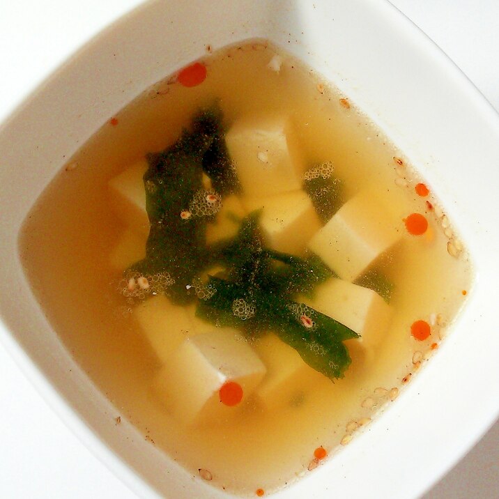 レンジで3分★豆腐とわかめの中華スープ